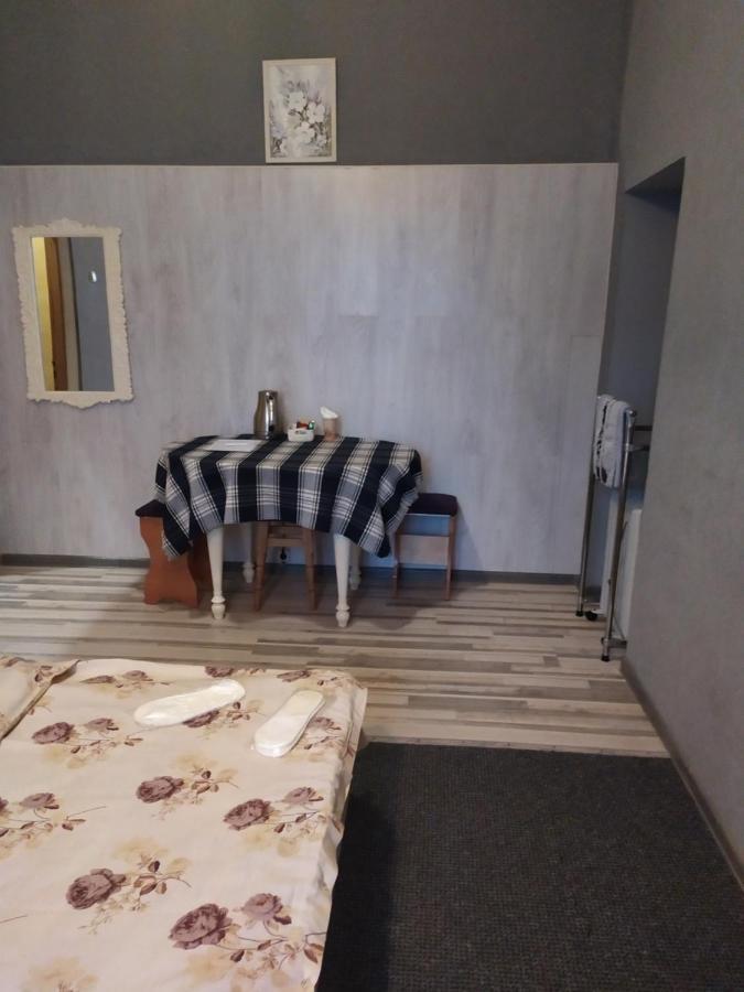 Mini Hotel Na Gasheka Kiew Exterior foto